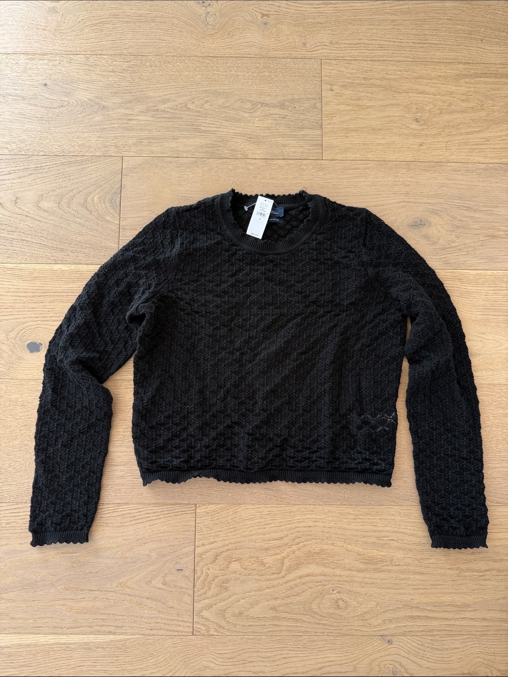 NWT GAP Black Textured Knit Long-Sleeve sweater size small